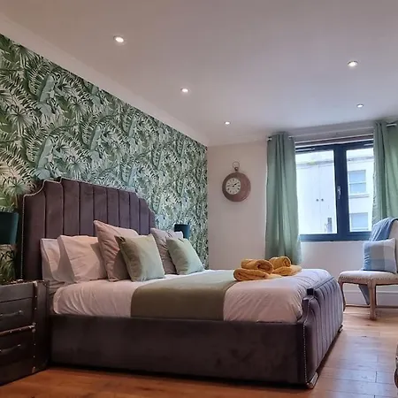 Apartament Riverside *